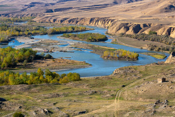 Landscape of river Kura in Caucasus mountains in Georgia © Pavel