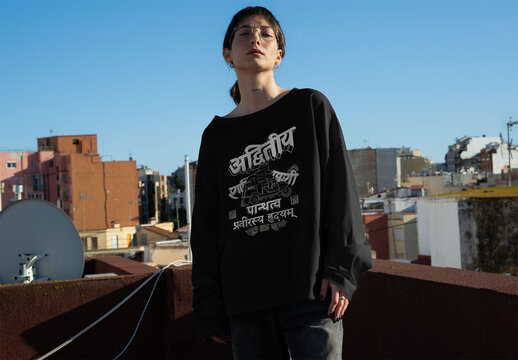 Mockup of an oversized long-sleeved t-shirt