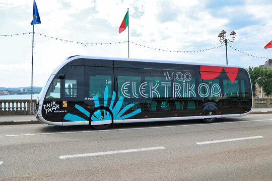 Bus 100% &eacute;lectrique &agrave; Bayonne, Pays Basque, France