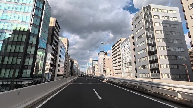 東京首都高速をドライブ　1号上野線