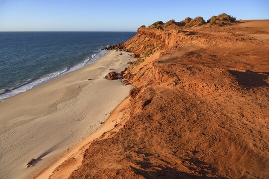 Landscape near Cape Per&oacute;n, Fran&ccedil;ois P&eacute;ron National Park, near Denham, Shark Bay, State of Western Australia, Australia