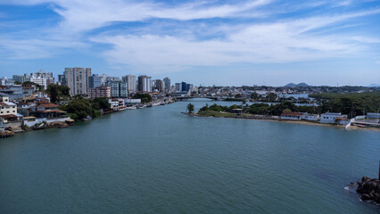 Fototapeta premium Bridge in Guarapari Espírito Santo Brazil with Morro da Pescaria in the background – coastal city landscape
