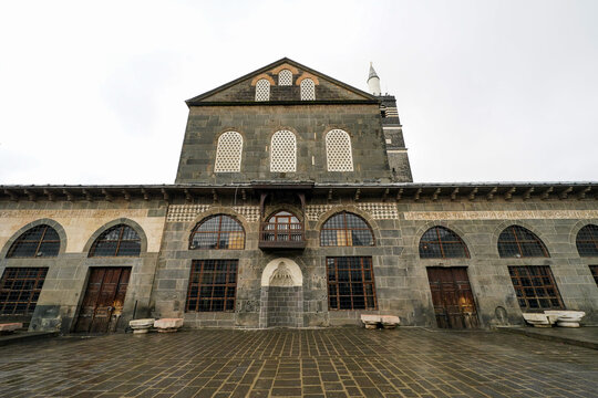Ulu Cami, Great Mosque of Diyarbakır in Turkiye