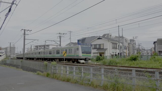 成瀬駅から町田・橋本・八王子方面へ走り抜ける横浜線