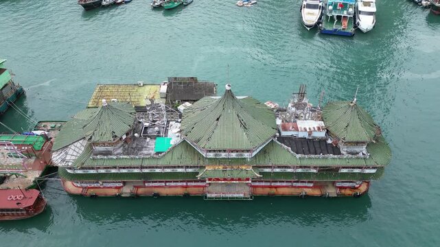 Iconic Floating Restaurant: Jumbo Kingdom Nov 16 2024