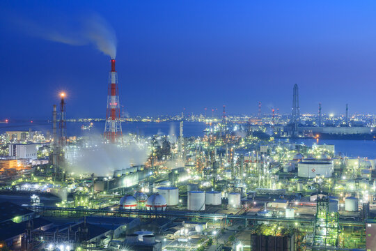 四日市コンビナートの工場夜景