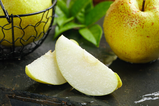 Fresh Xian Pears with Dew, Shanxi - Jade Green Fruit Slices