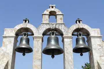 Obraz premium Ornate Bell Tower Against Azure Sky