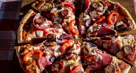 Domowa pizza, polska wieś, 100 % eko. © Maciej G. Szling