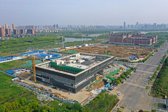 Wuhan Medical Center Under Construction with City Skyline View