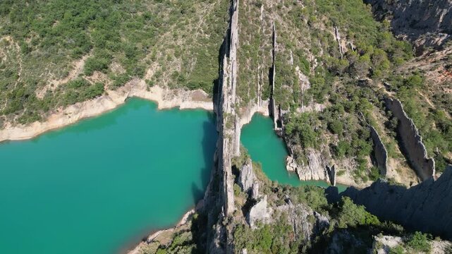 Embassament de Canelles-Finestres-Montrebei