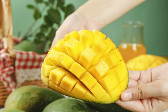 Fresh Kate Mango from Panzhihua Sichuan - Diced Tropical Fruit