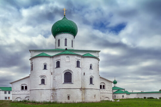 Trinity Cathedral in Svirskoye, Russia apse view. Baroque orthodox stone church architecture, whitewashed walls