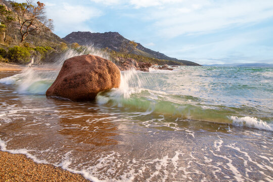 Honeymoon Bay Inside Freycinet National Park Tasmania