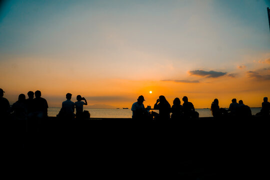 Sunset in SM MOA Seaside, Manila, Philippines