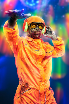 Dancing Zombie DJ