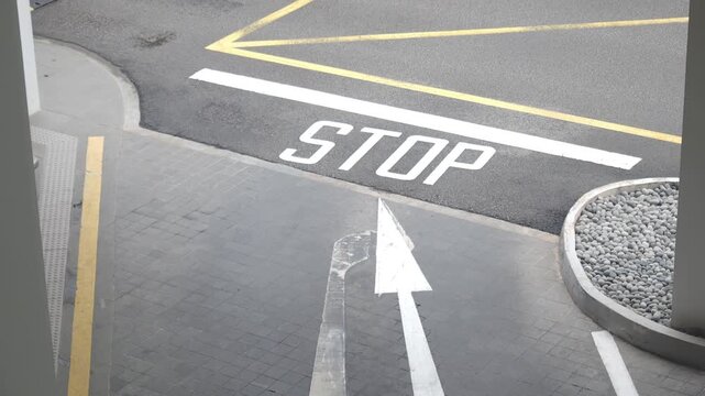 Stop and yield signs outside building