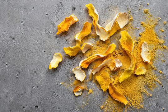 Scorze e polvere di Limone Essiccato e Zenzero