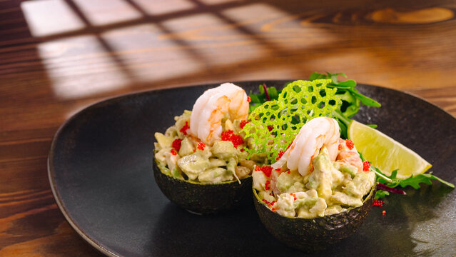 Shrimp and avocado salad with caviar and lime