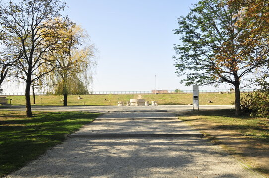The Table of Silence alley in the park