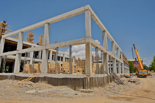 Monolithic Development
