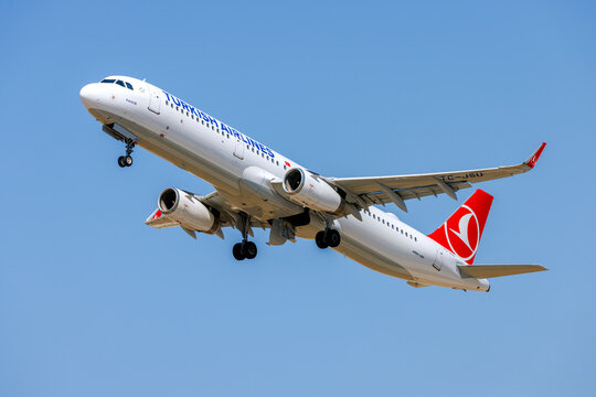 Luqa, Malta - June 22, 2026: Turkish Airlines Airbus A321-231 (REG: TC-JSU) taking off from runway 13 as TK1370 to Istanbul.