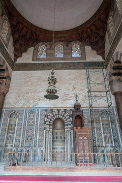 Mihrab and minbar inside Mosque of An-Nasir Muhammad