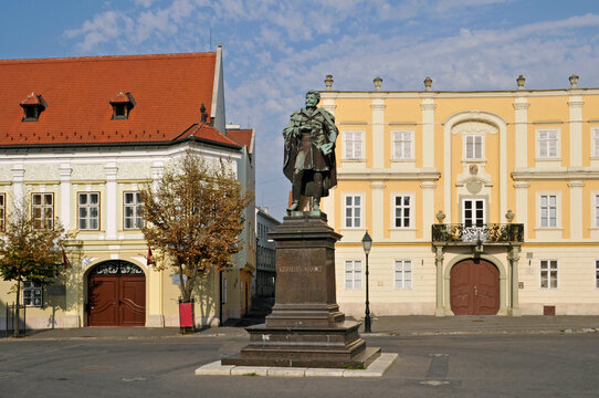 the monument of karoly kisfaludy in B&eacute;csi kapu ter, Gyor, Hungary