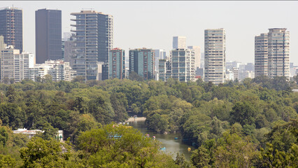 Obraz premium Beautiful Landscape of the Lake in Chapultepec park, Mexico City
