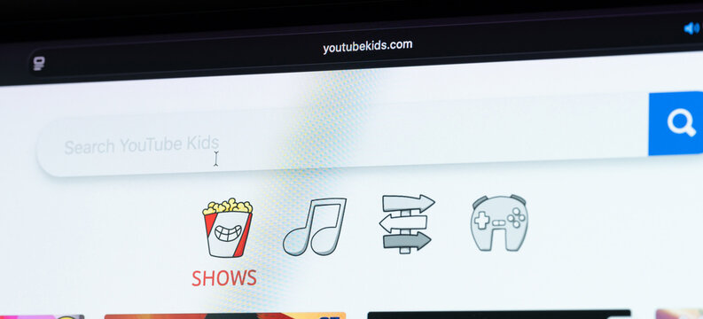 Youtube User Interface Images – Browse 10,708 Stock Photos, Vectors ...