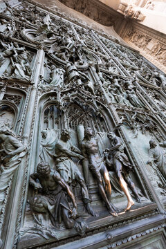 Tor des Mail&auml;nder Dom, Italien