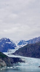 Obraz premium Closeup view of glacier ice formations in Alaska