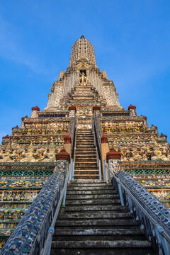Wat Arun Temple of Dawn pagoda architecture in Bangkok