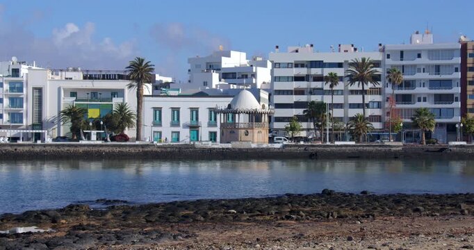 Extra Wide Shot looking at a pavilion on Parque Jose Ramirez Cerda in Arrecife
