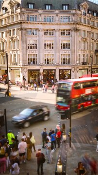 LONDON - vertical timelapse of busy Oxford Circus with motion blur