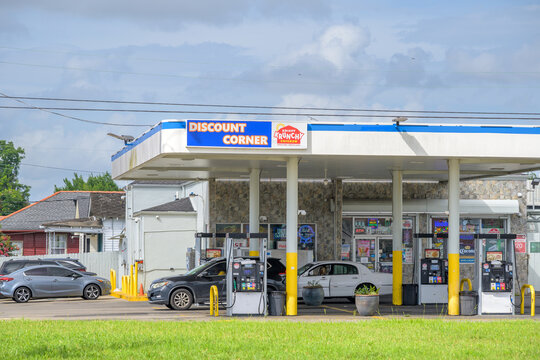 New Orleans, LA, USA - June 7, 2026: Busy Discount Corner Gas Station and Convenience Store at the Western Edge of the New Orleans City Limits on Claiborne Avenue