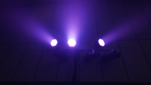The lights at the event provide beautiful lighting, creating a more lively, warm and memorable atmosphere.
