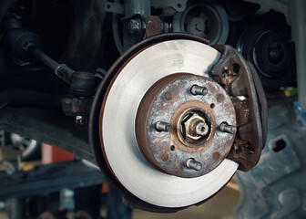 Newly resurfaced and smooth car brake disc rotor after machining © Win Nondakowit
