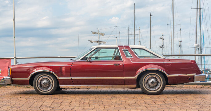 Lelystad, The Netherlands, June 21, 2026, Ford Thunderbird 1978 side view, classic personal luxury car at the national old timer day