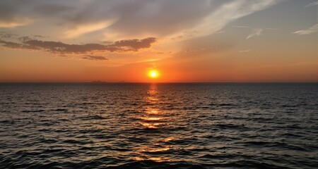 Obraz premium sunset on the sea 