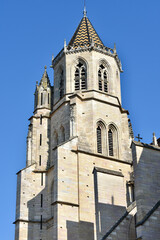 Fototapeta premium Tower Detail Portrait, Dijon Cathedral (Saint-Bénigne)