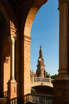 Plaza de Espa&ntilde;a tower in Seville 