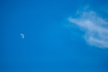 Obraz premium Blue Sky with Daytime Moon