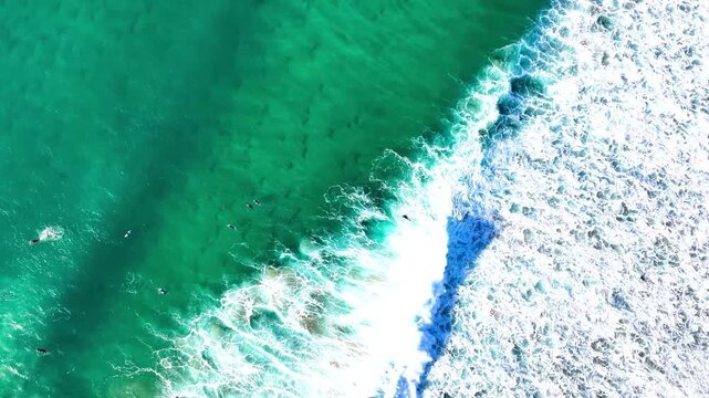 Bronte beach waves ocean Sydney 