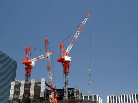 高層ビルの建設工事現場