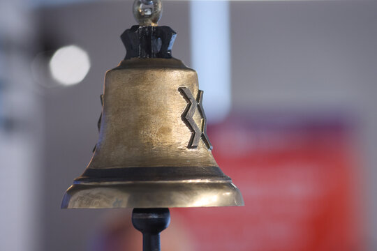 Bucharest Stock Exchange logo and opening bell.