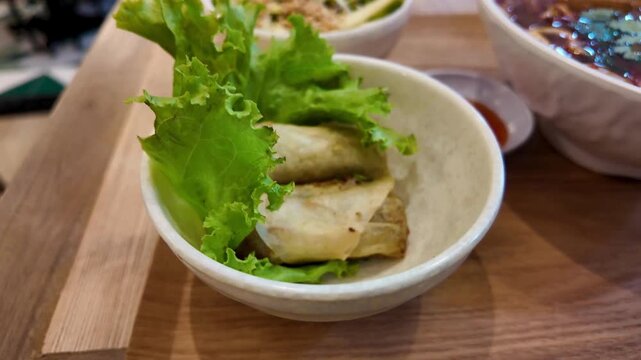 Thai spring roll with lettuce