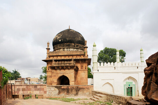mosque in india