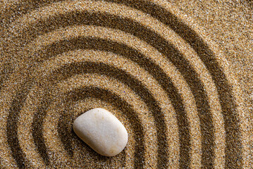 Naklejka premium zen stones on sand