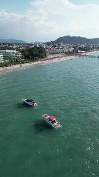 Imagens Aereas da Praia de Canasvieiras Florian&oacute;polis